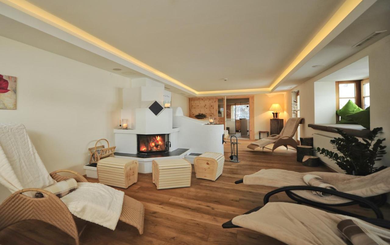 Familienhotel Adler Серфаус Экстерьер фото